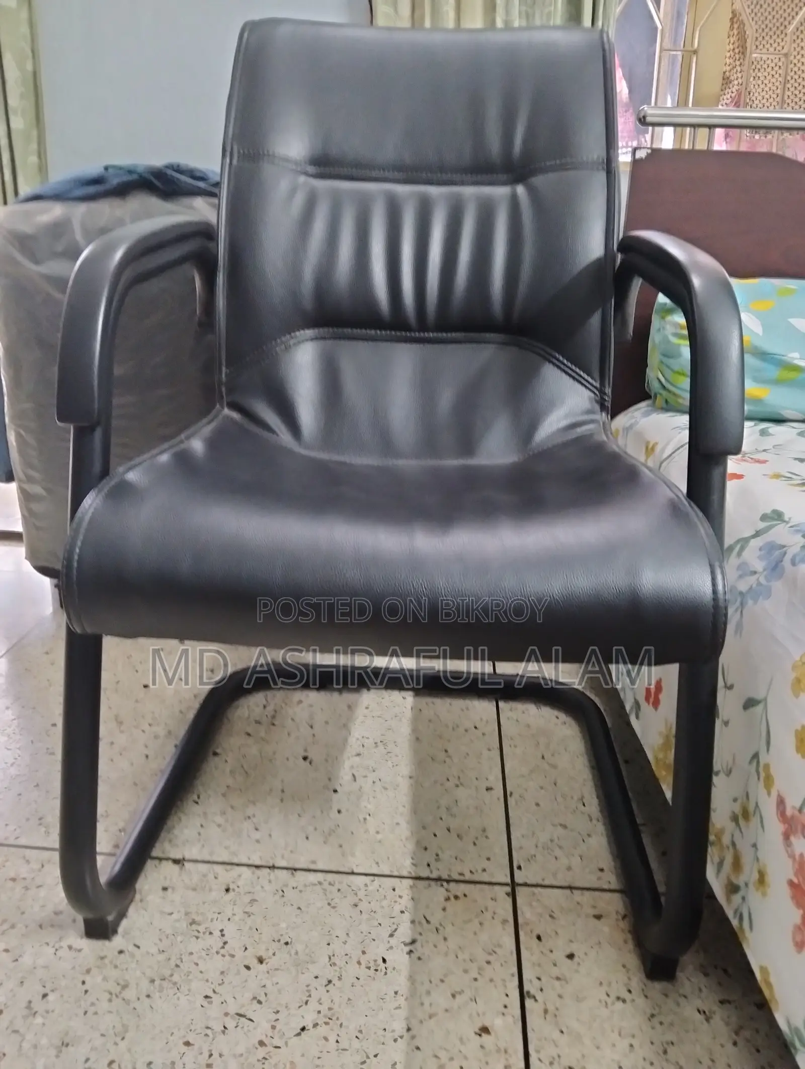Visitors Chair