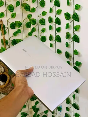 Laptop Xiaomi RedmiBook 13 8GB AMD Ryzen 5 SSD 256GB