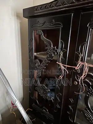 Pertex Cabinet