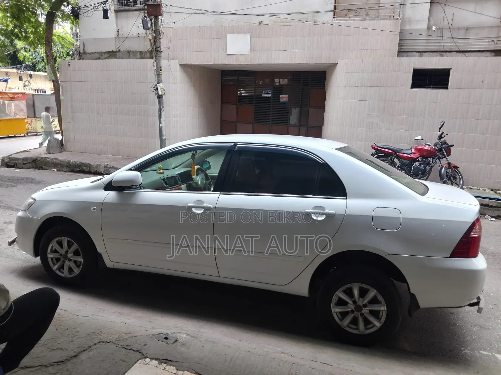 Toyota Corolla 2005 White