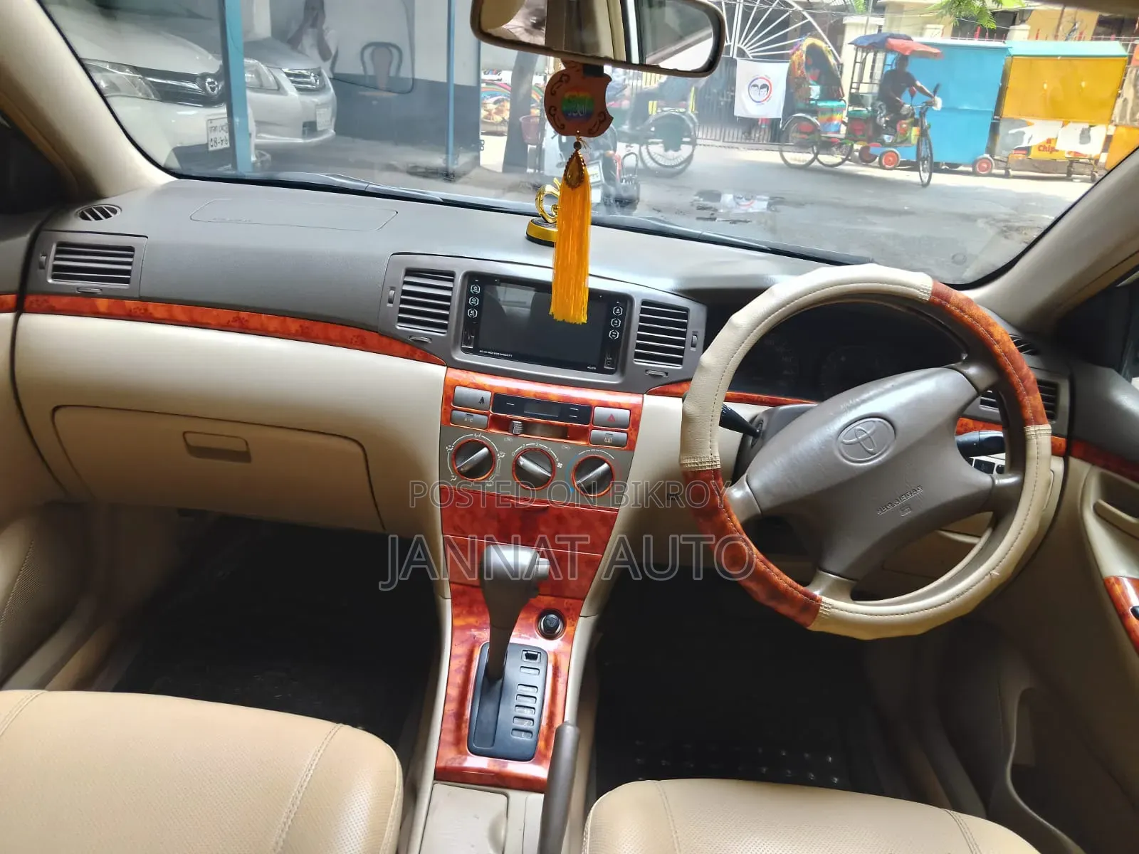 Toyota Corolla 2005 White