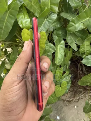 Apple iPhone SE 64 GB Red