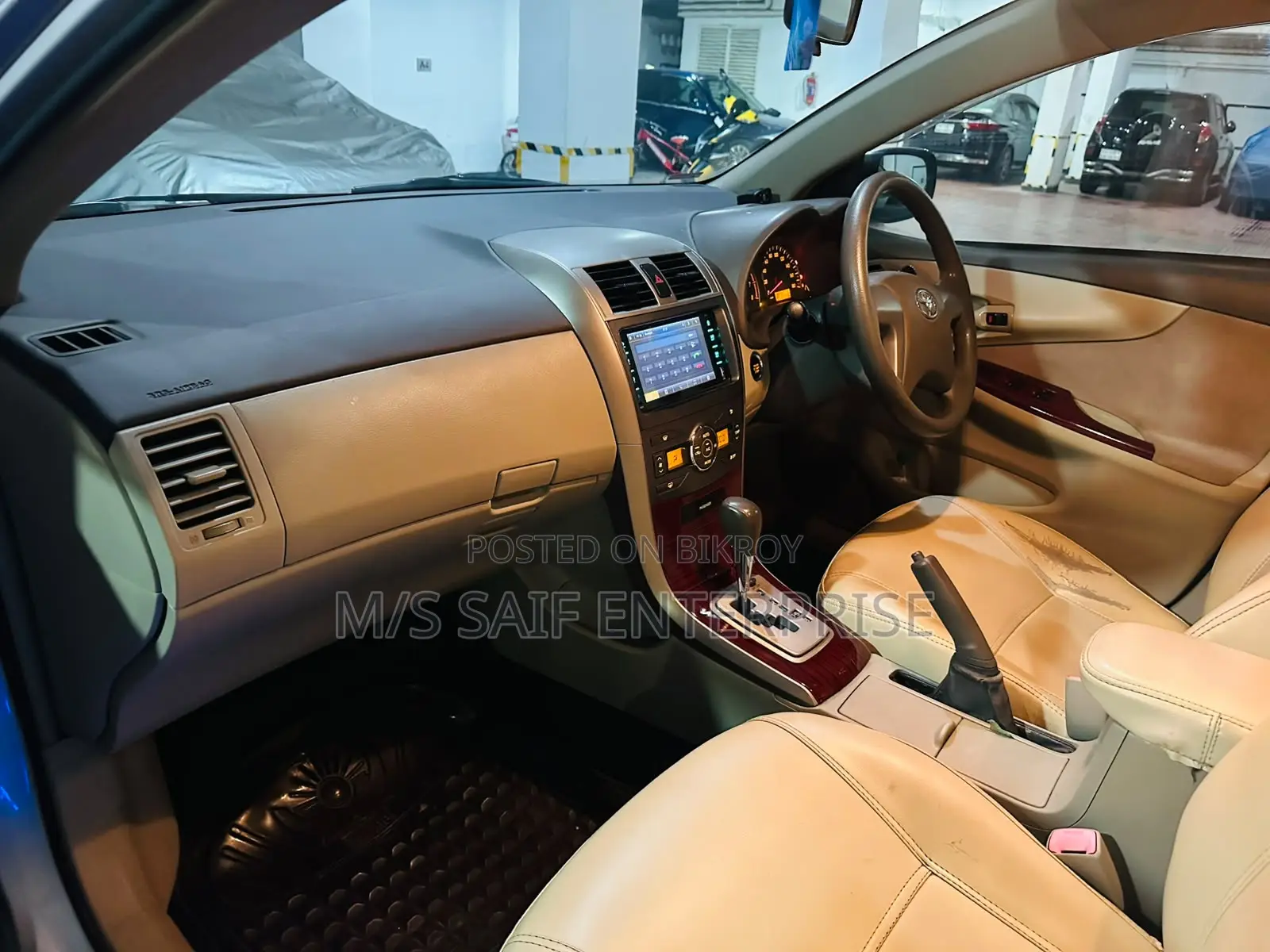 টয়োটা এক্সিও ২০১২ সিলভার
