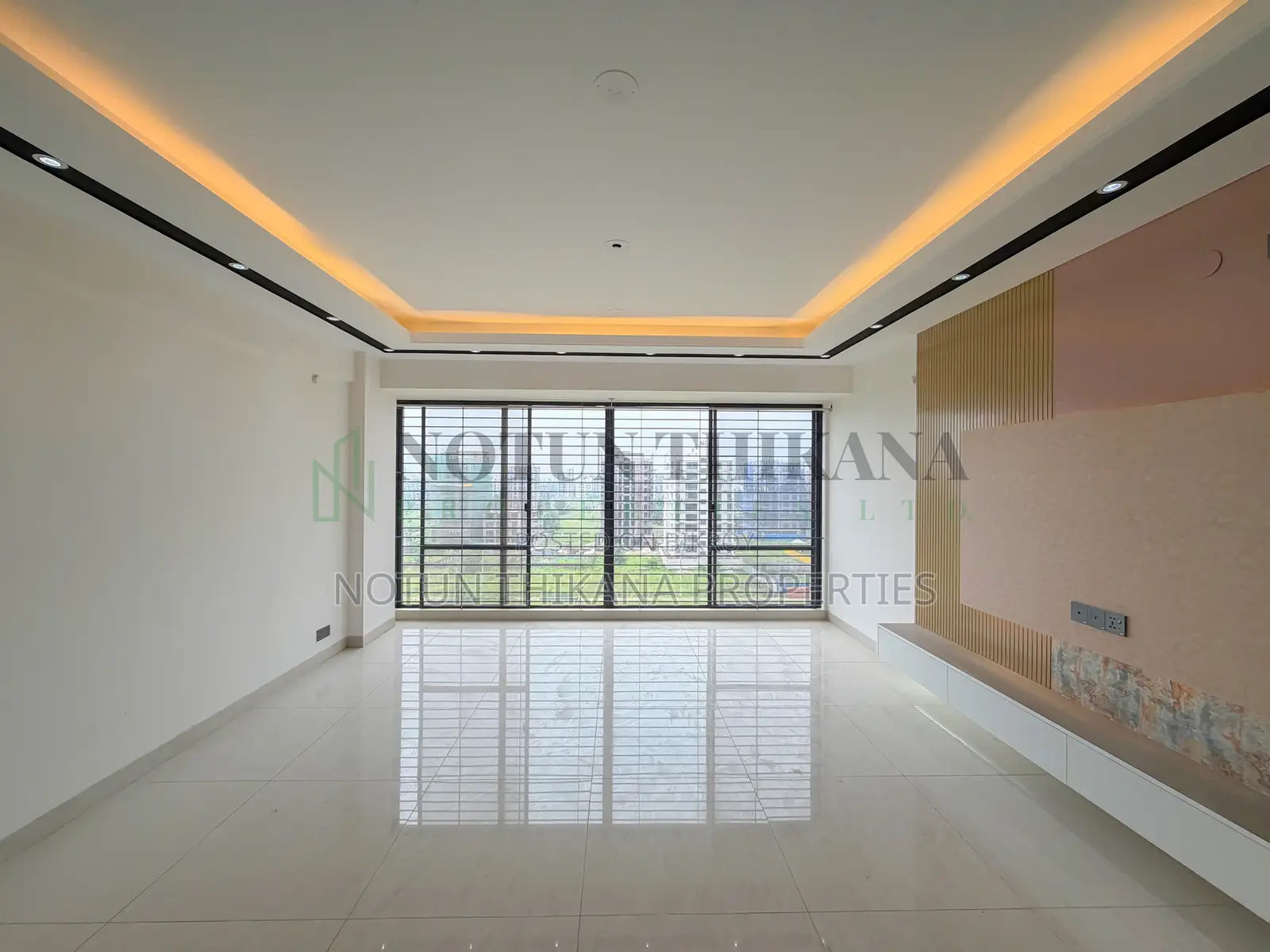 4-Bedroom Apartment in Bashundhara for rent