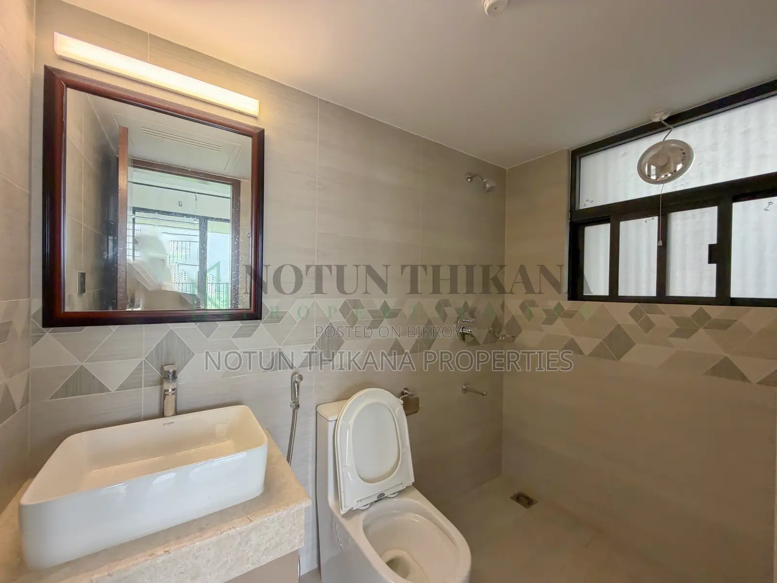 4-Bedroom Apartment in Bashundhara for rent