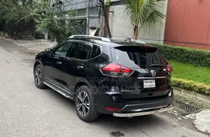 Nissan X-Trail 2.0 Petrol AWD 2017 Black
