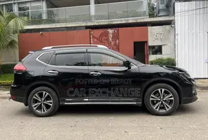 Nissan X-Trail 2.0 Petrol AWD 2017 Black