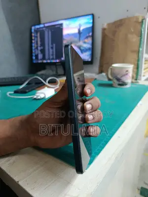 Vivo Y21d 128 GB Blue