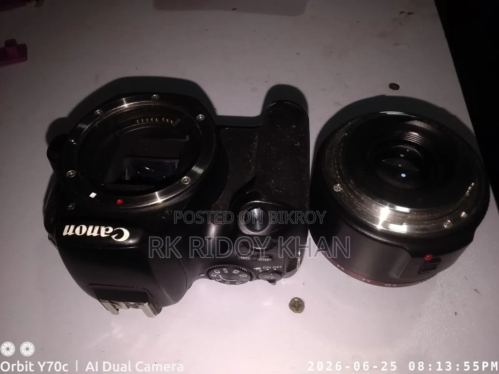 Canon 200D