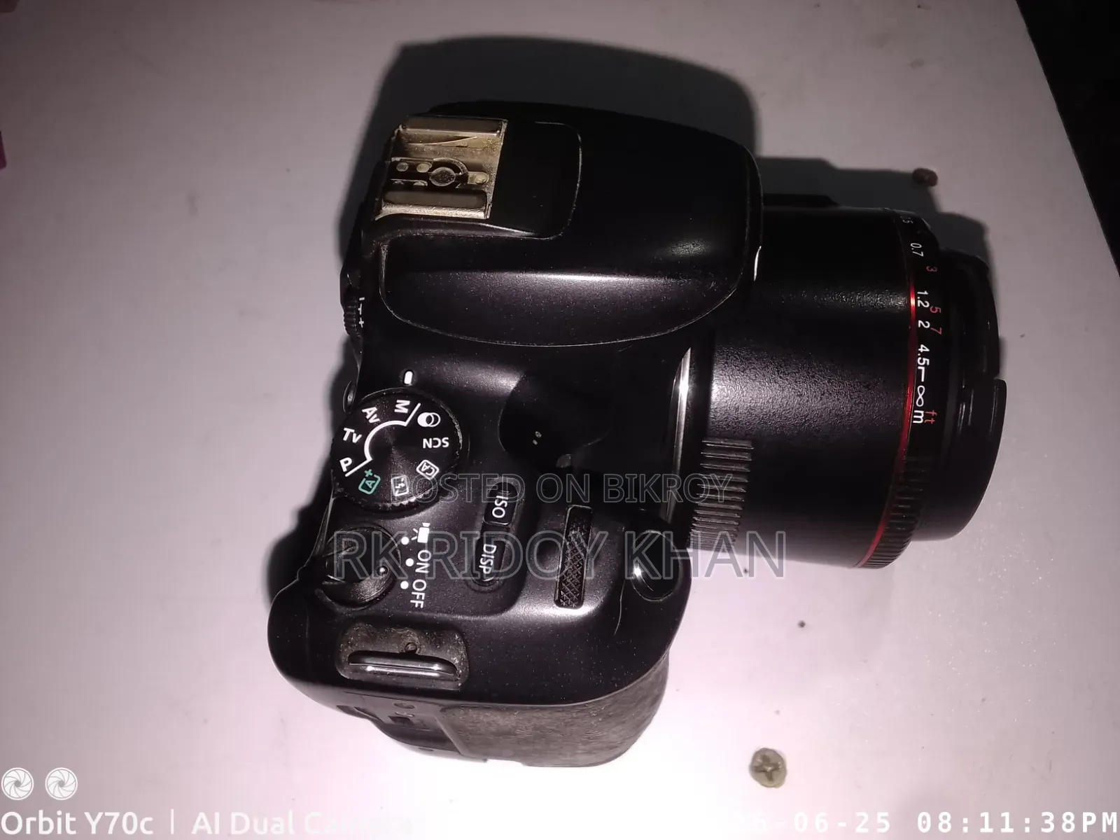 Canon 200D