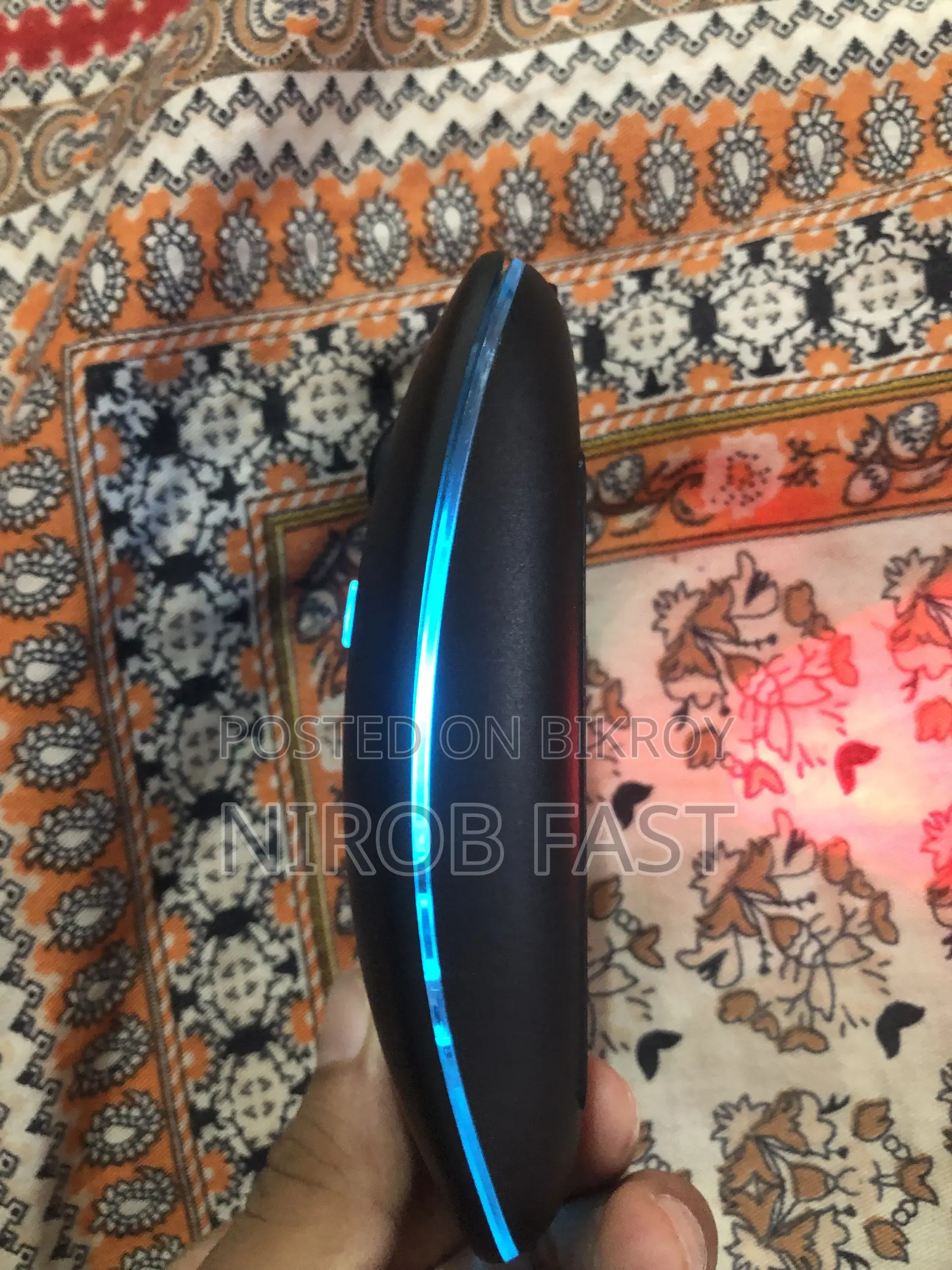 Logitech Pebble M350