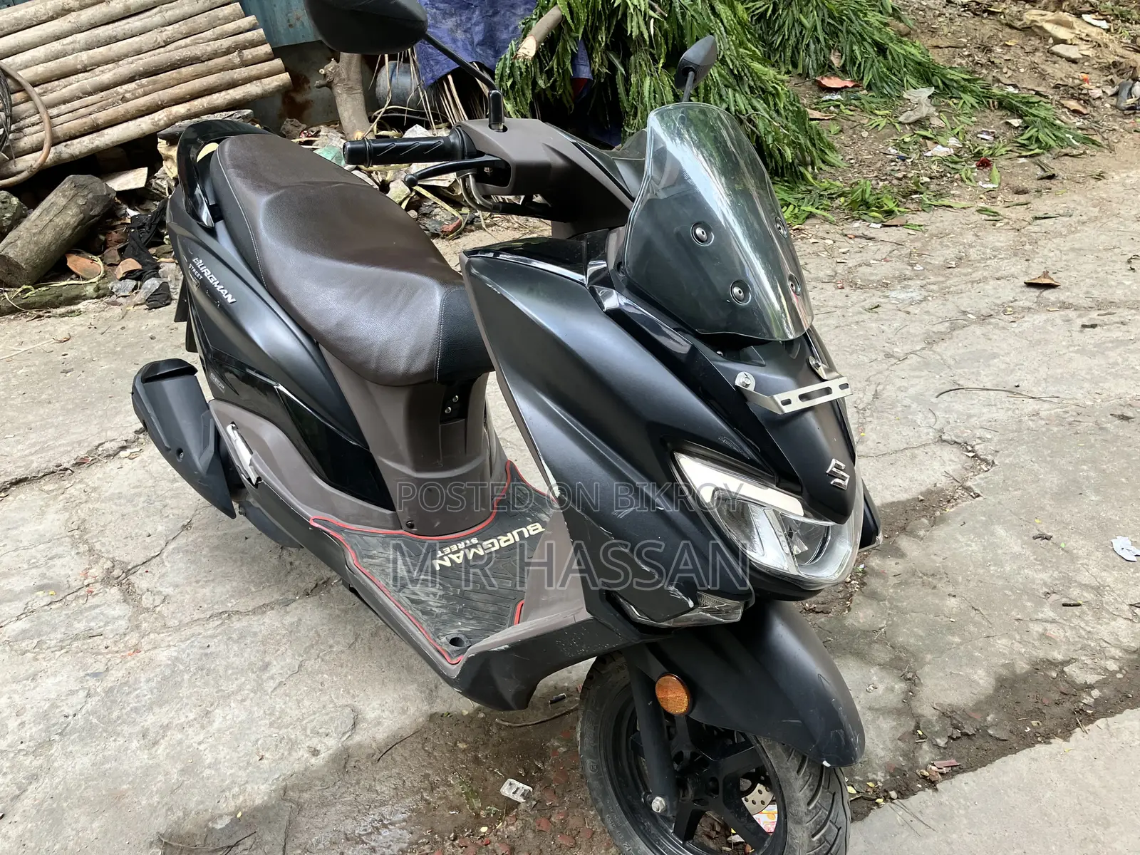 Suzuki Burgman 2023 Black