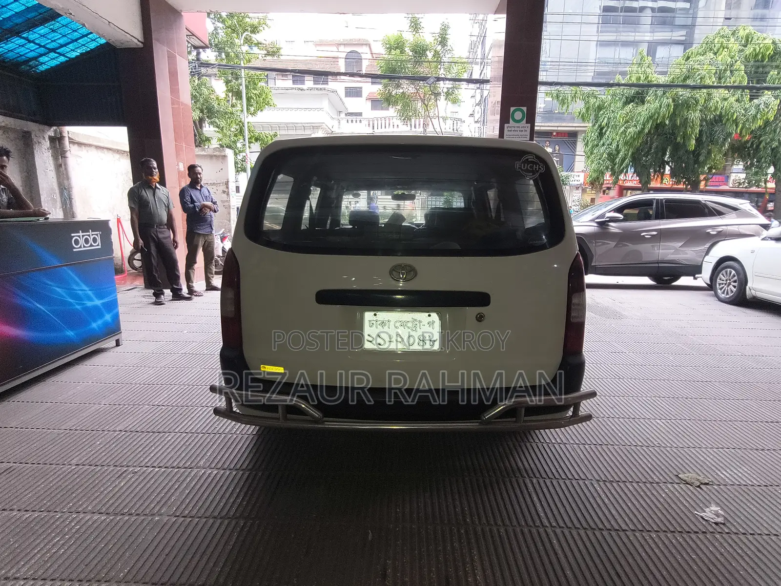Toyota Corolla Station Wagon 1999 White