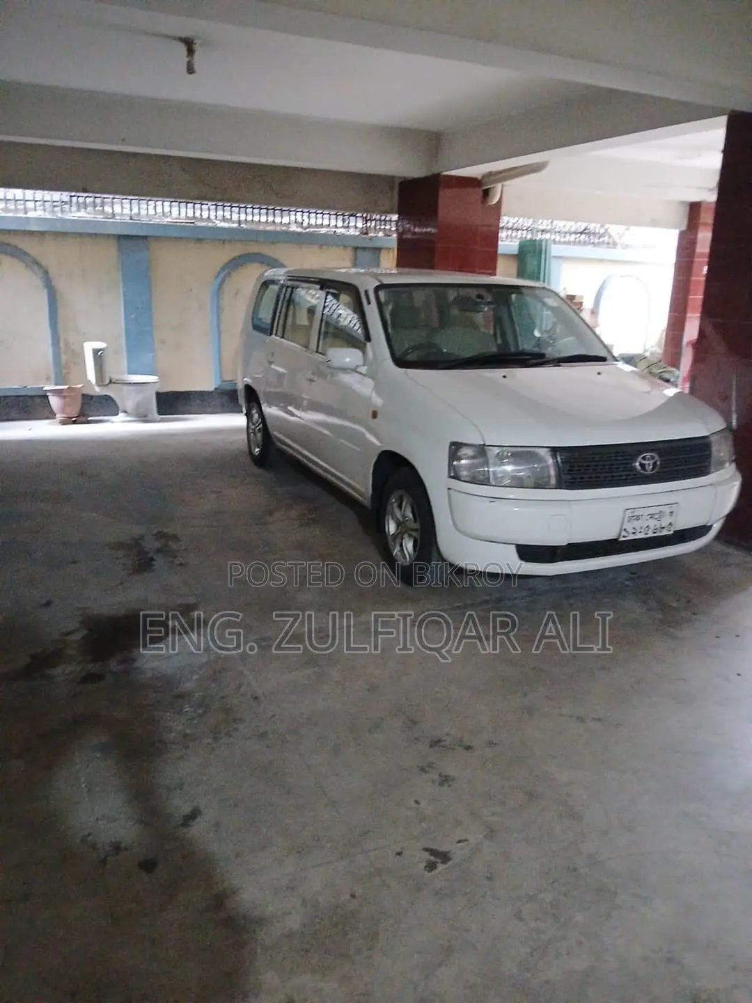 Toyota Probox 2004 White