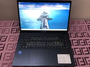 Laptop Asus Vivobook 15 4GB Intel Celeron SSD 128GB