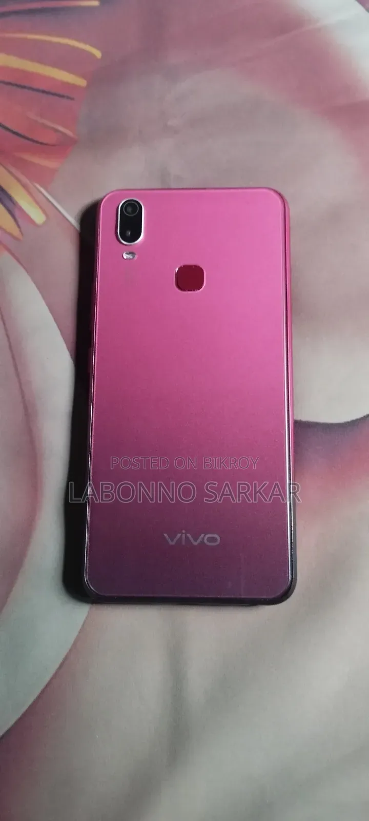 Vivo 128 GB Red