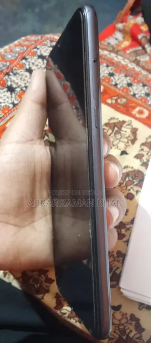 LG KG288 Black