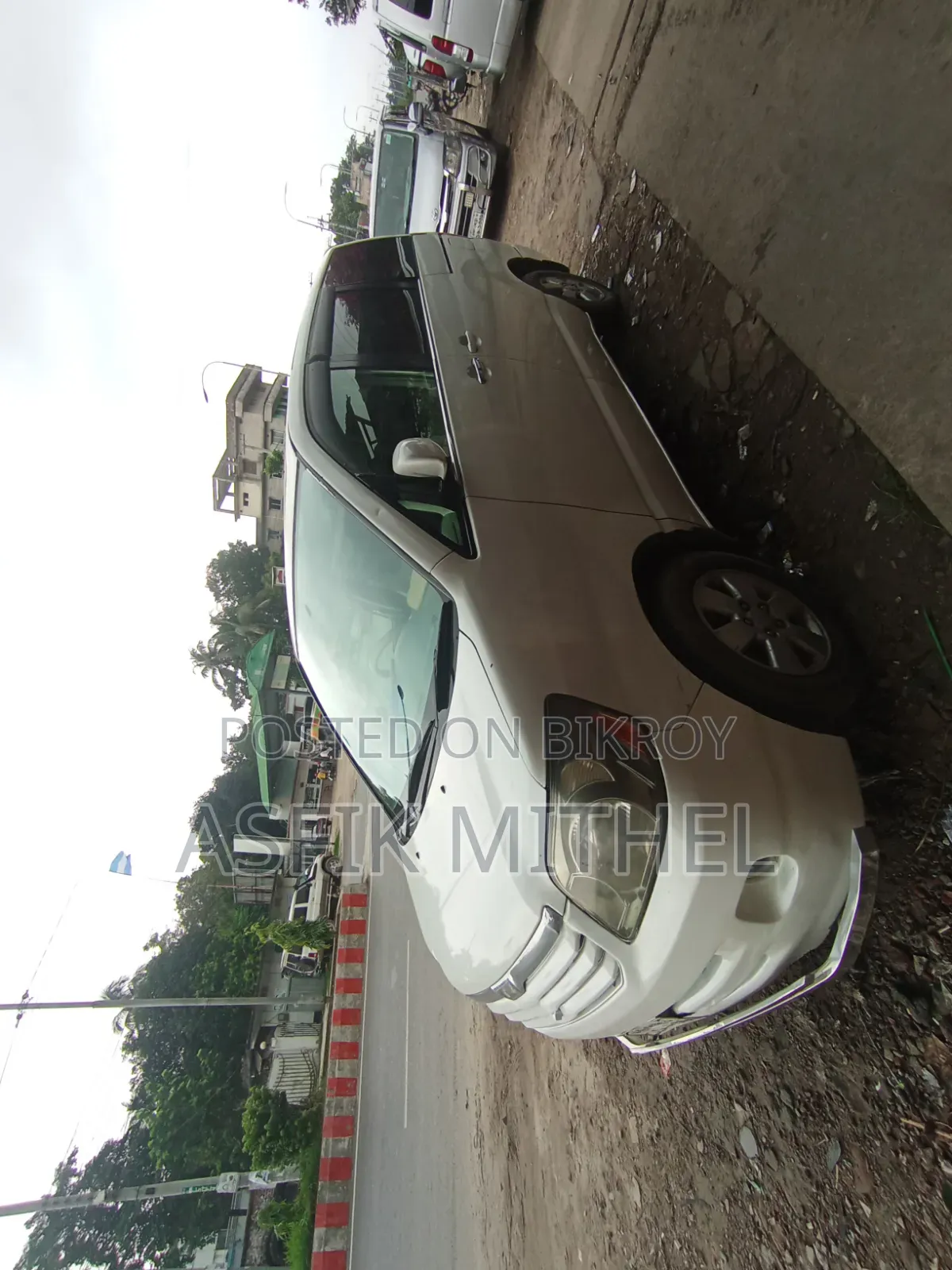 Toyota Noah 2003 Pearl