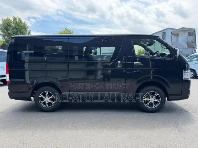 New Toyota HiAce 2021 Black