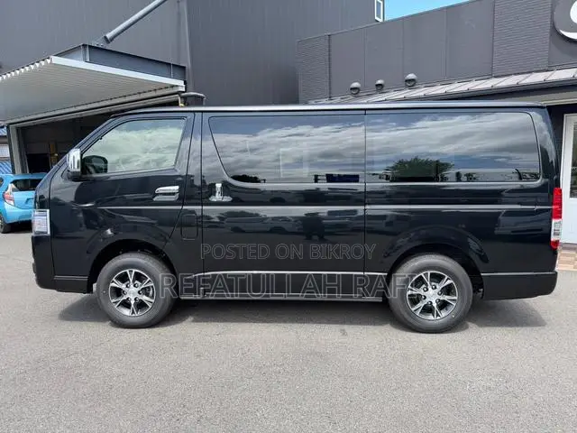 New Toyota HiAce 2021 Black
