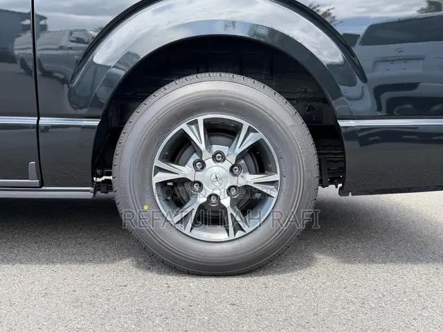 New Toyota HiAce 2021 Black