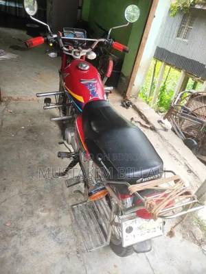 হোন্ডা এক্সএল ১২৫ ২০১০ লাল