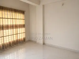 3-bedroom Apartment in Malibag for sale