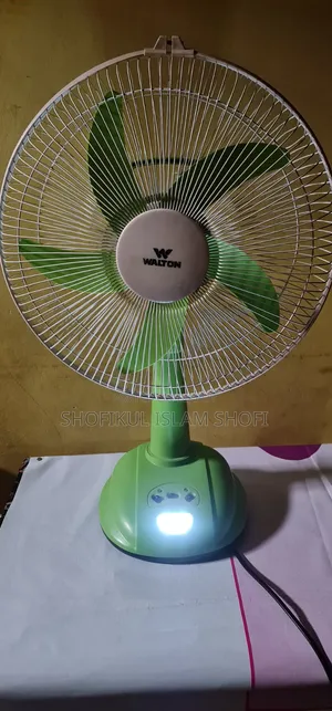 Walton Rechargeable Fan