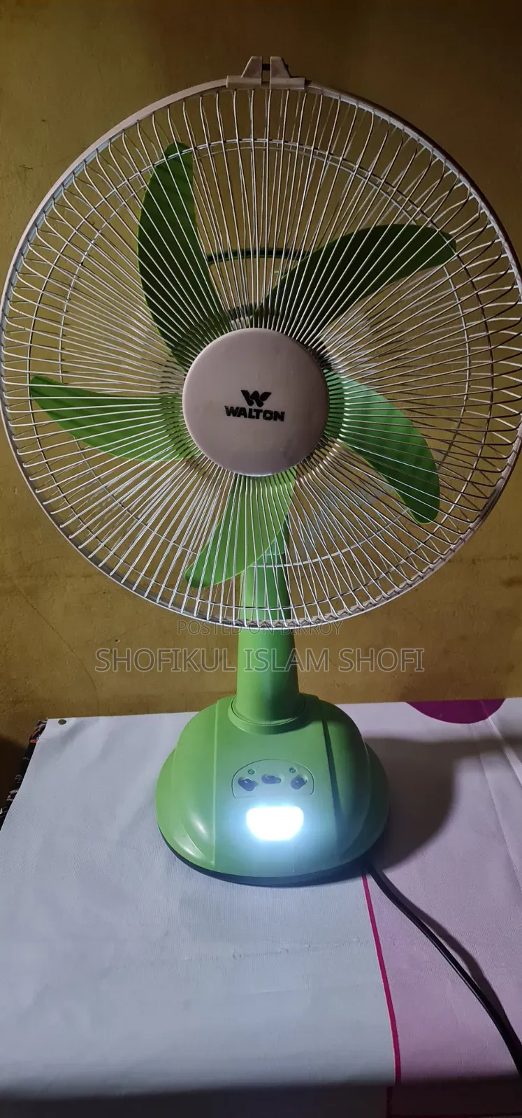 Walton Rechargeable Fan