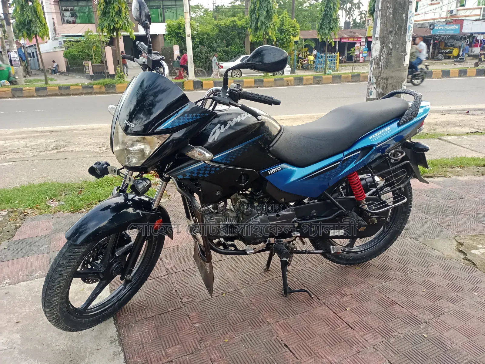 Hero Glamour 2020 Black