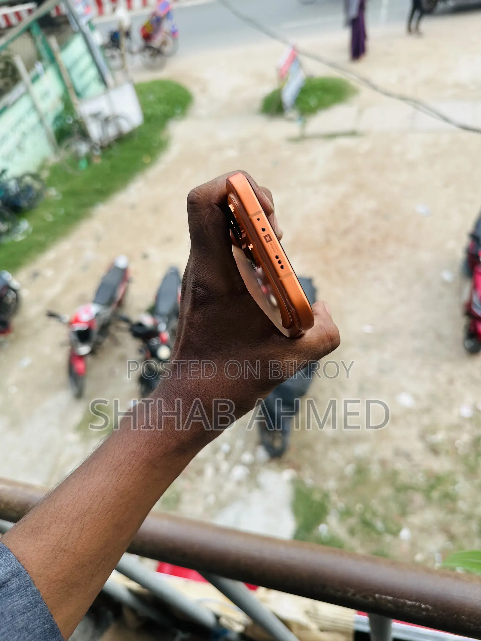 Infinix 128 GB Orange