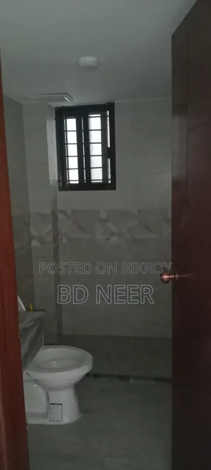 বনানীতে ২৪৮৫ বর্গফুটের অফিস স্পেস ভাড়ার জন্য