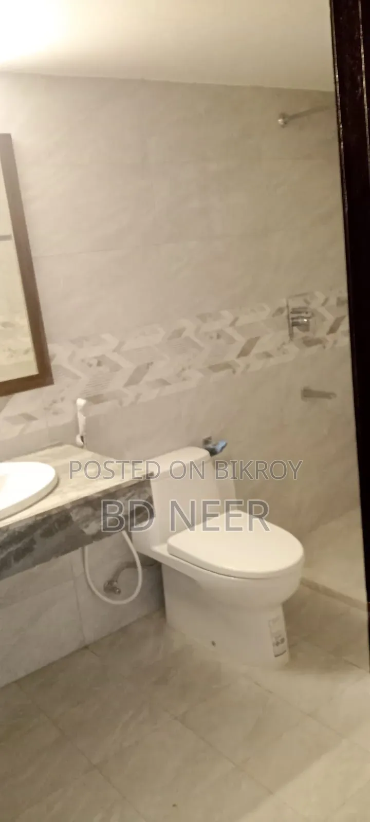 বনানীতে ২৪৮৫ বর্গফুটের অফিস স্পেস ভাড়ার জন্য