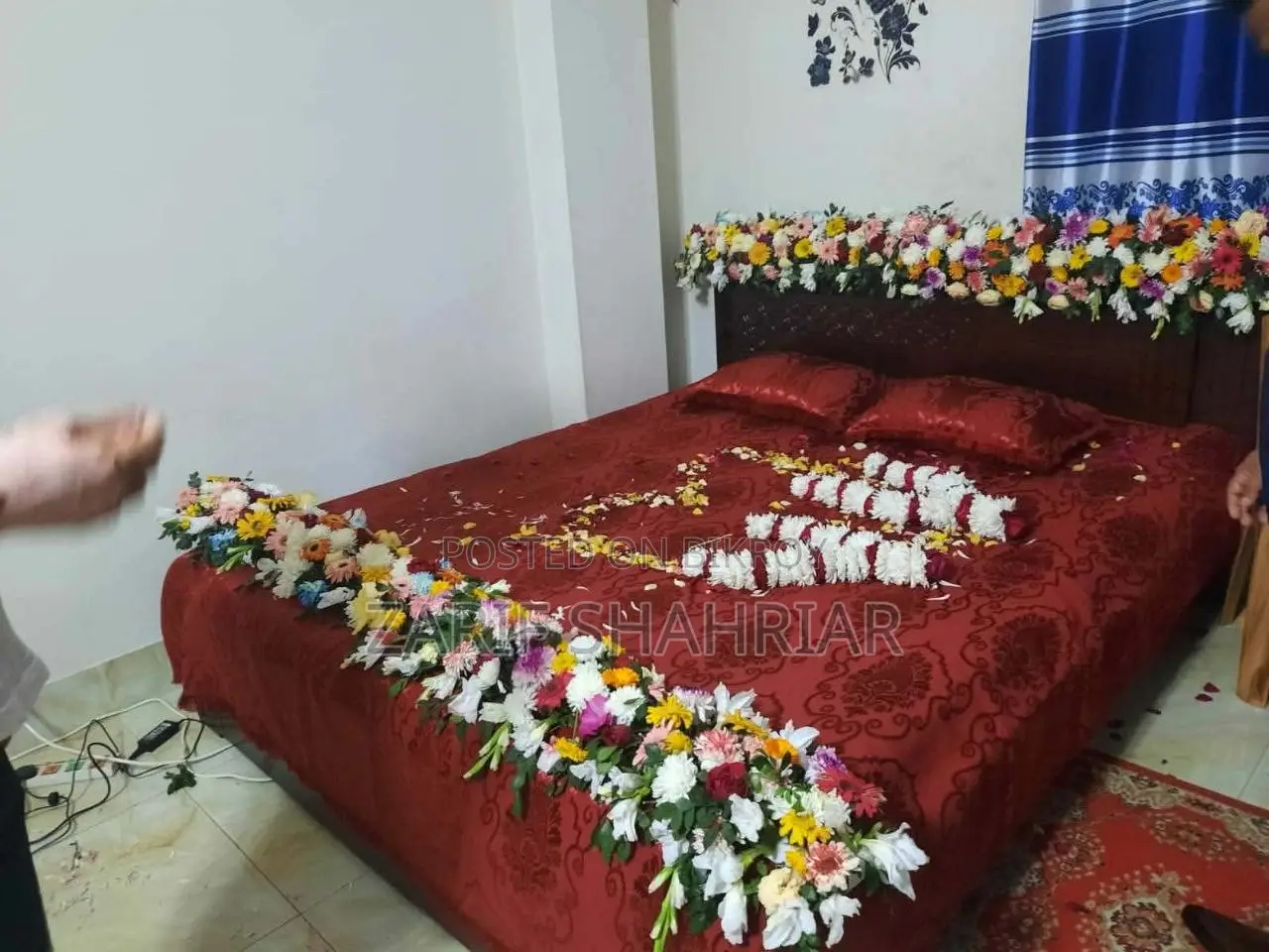 Bed Almari
