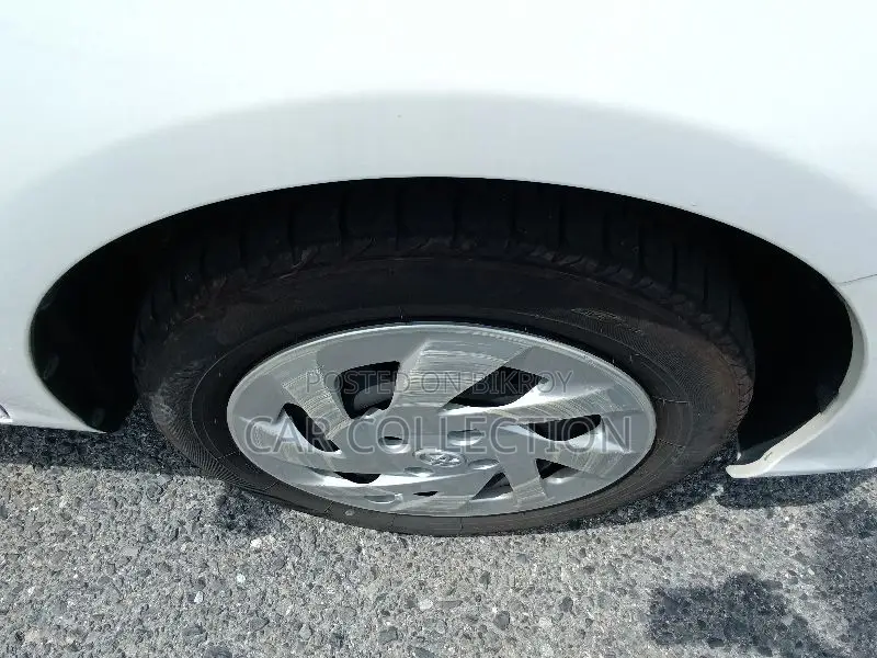 Toyota Axio 2023 White