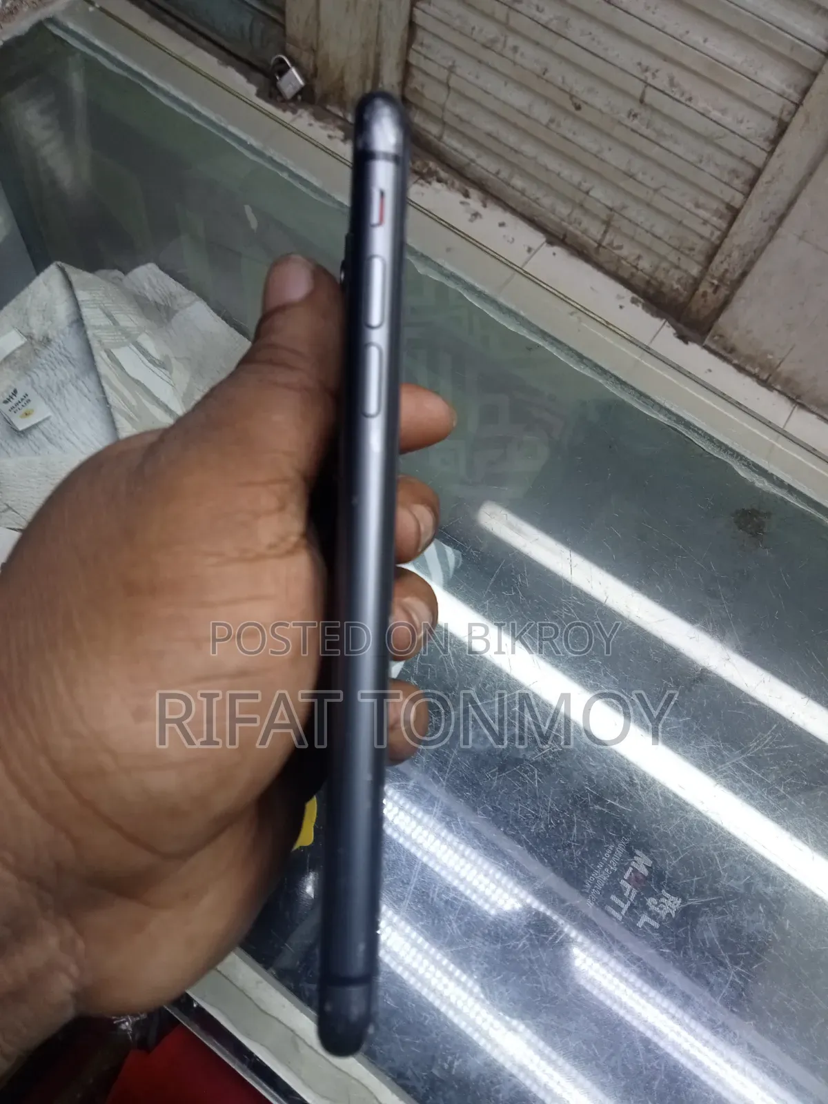 Apple iPhone 11 64 GB Gray
