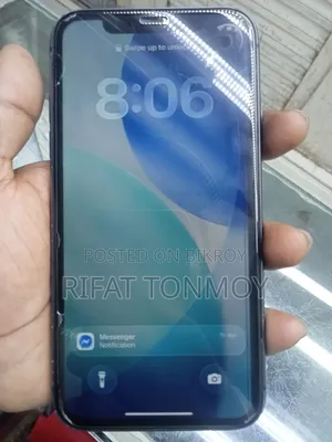 Apple iPhone 11 64 GB Gray