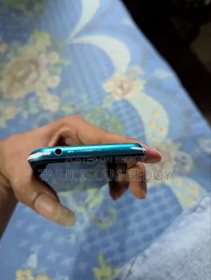Benco 4 GB Blue