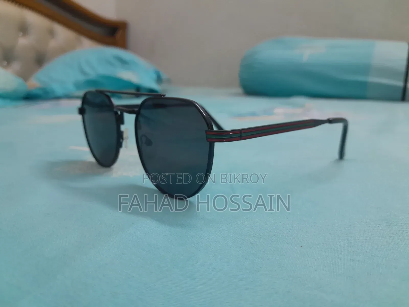 Gucci Sunglass
