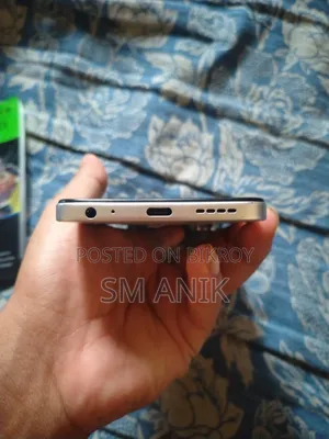 Infinix Hot 60i 256 GB Silver