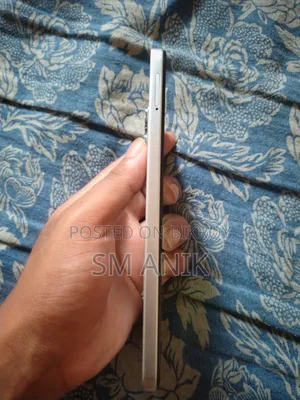 Infinix Hot 60i 256 GB Silver