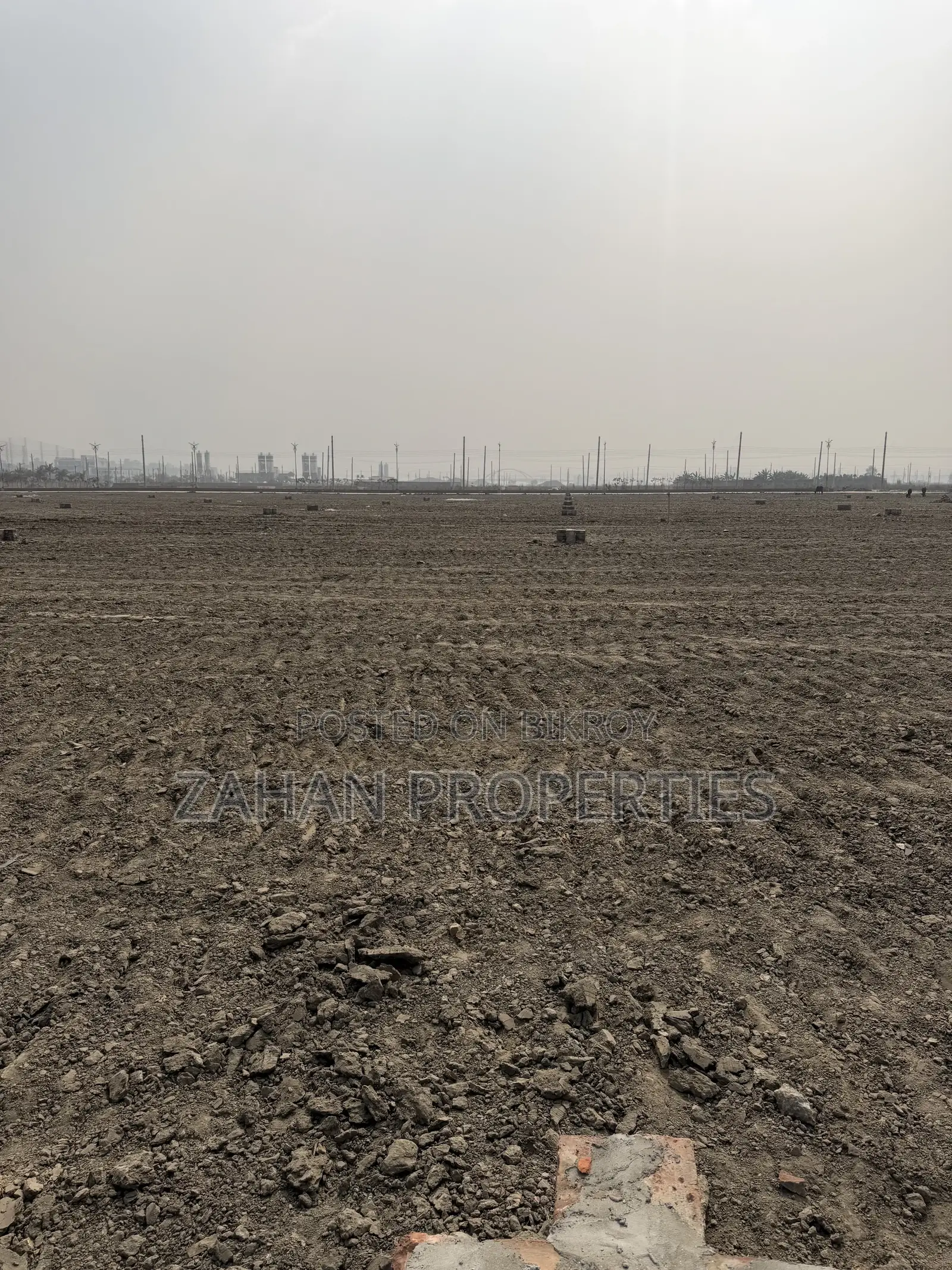 Bashundhara N Extension 25 Katha Corner Plot for Sale