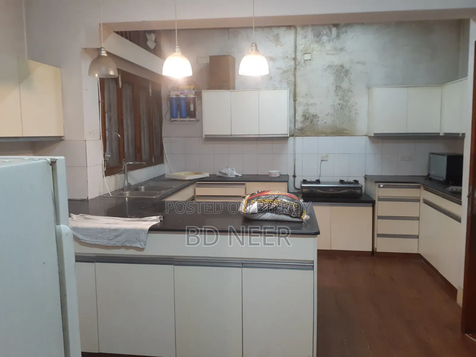 6-Bedroom House in Gulshan for Rent