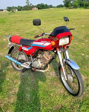 Honda 1989 Red