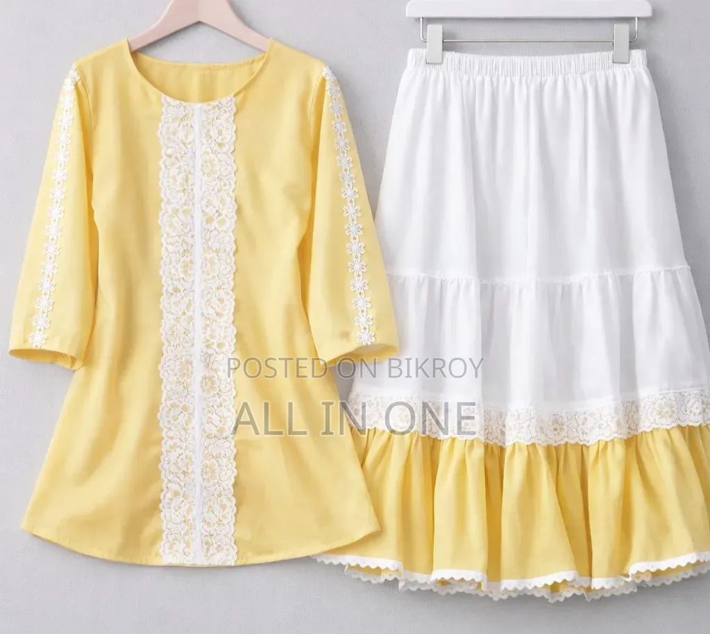 Trendy Ladies Tops and Skirt Set