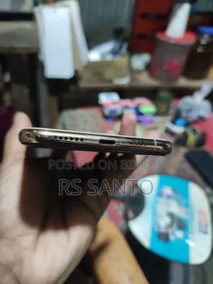 New Apple iPhone XS Max 64 GB Gold