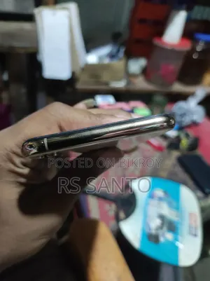 New Apple iPhone XS Max 64 GB Gold