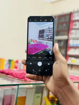Vivo Y20 64 GB Blue
