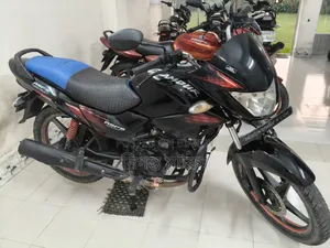 হিরো গ্ল্যামার ২০১৬ কালো