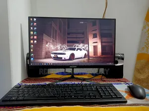 Desktop Computer 8GB SSD 32GB